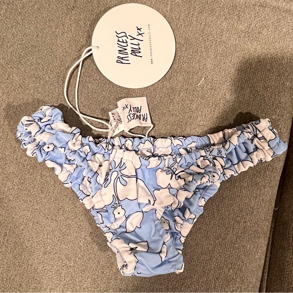 Princess Polly Other - Princess Polly Bikini Bottoms
